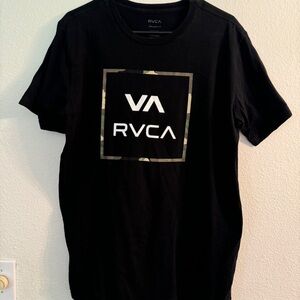 🤩2for$10🤩 Men’s RVCA shirt size large GUC